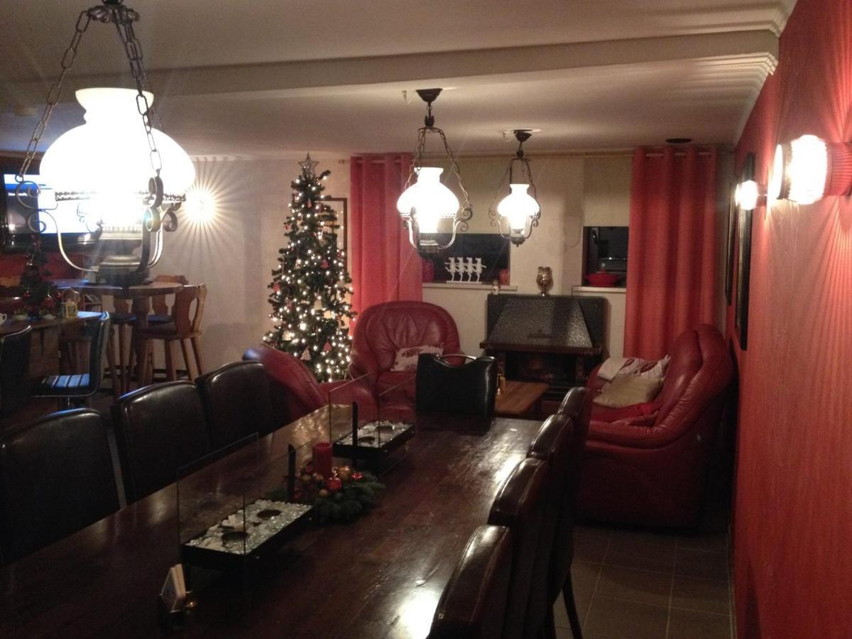 Fun4All-Holidayhome Medebach Exterior foto