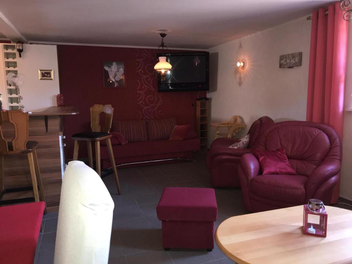 Fun4All-Holidayhome Medebach Exterior foto
